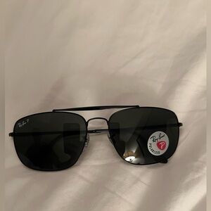 Ray Ban polarized sunglasses. The Colonel
Brand new! Never worn! Made in Italy